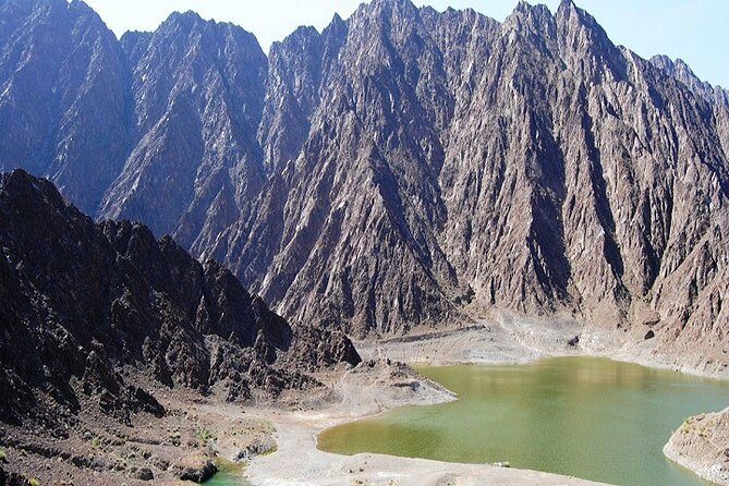 Private Guided Dune Bashing Day Tour in Wadi Hatta Mountains - Suitable for Who?