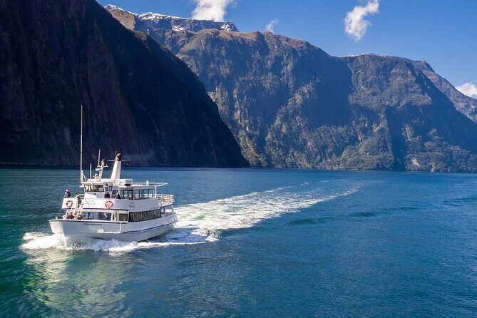 Private Guided Milford Sound Tour ex Queenstown - The Itinerary Breakdown: What to Expect on Your Day