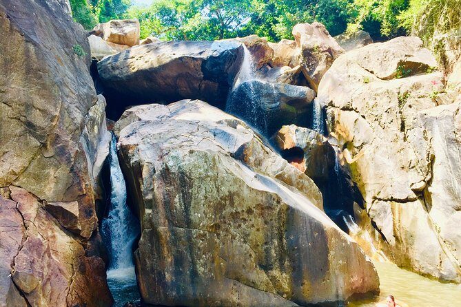 Private Guided Tour Hiking At Ba Ho Waterfall Jumping Cliff Included Lunch - Authentic Encounters and Local Flavor