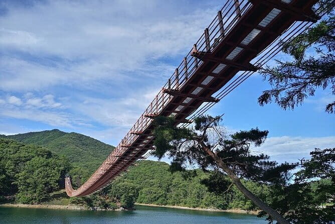 Private Guided Tour in DMZ with Lake (Optional Layover) - A Deep Dive into the DMZ Tour Experience