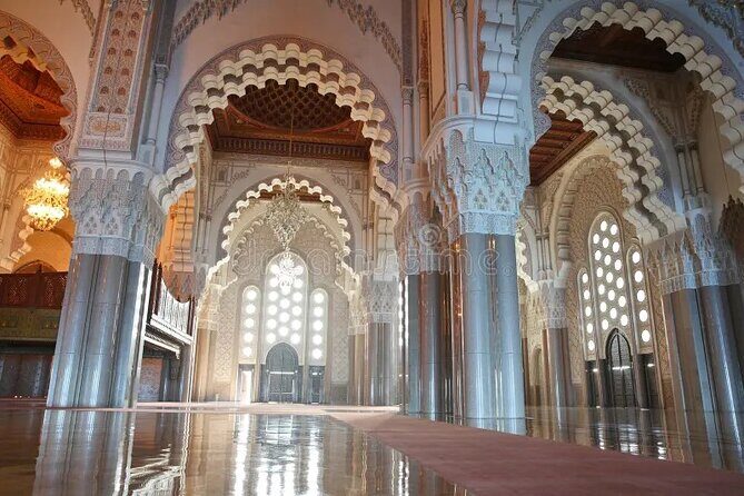 Private Guided Tour of Casablanca Including Mosque Entrance - Transportation and Comfort