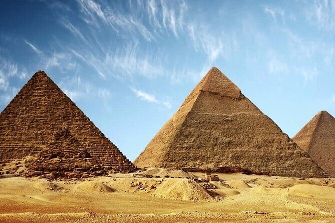 Private Guided Tour: Pyramids, Museum & Khan with Lunch & Drinks - Authentic Experiences and Expert Guides