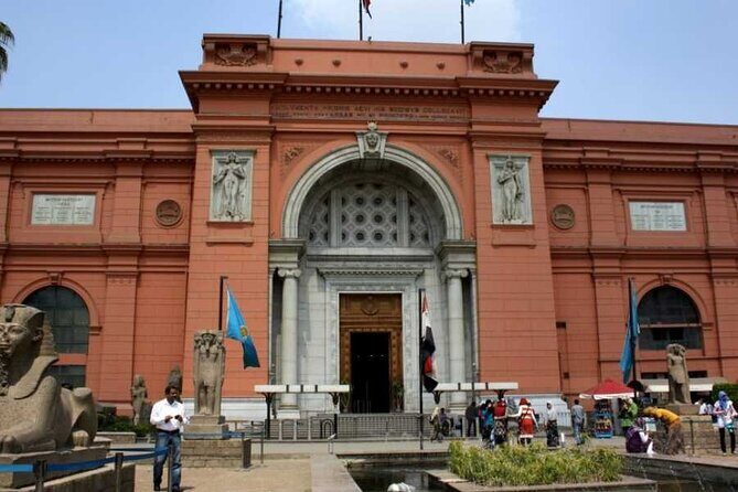 Private Guided Tour: Pyramids, Museum & Khan with Lunch & Drinks - The Sum Up
