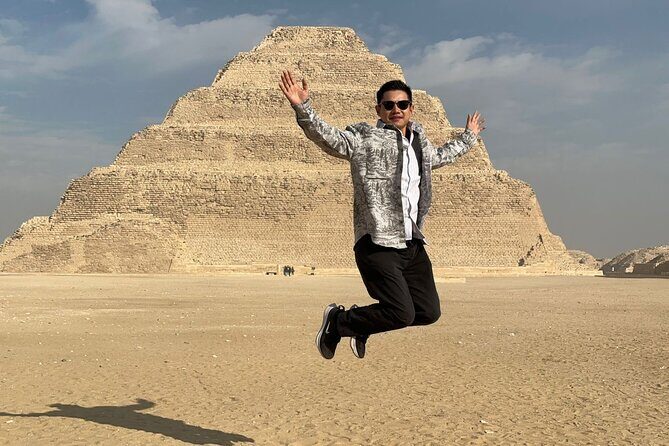 Private guided tour to Giza Pyramids, Sphinx, Memphis, & Saqqara - Visiting Giza: The Heart of the Tour