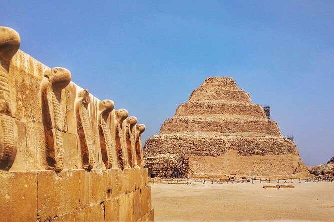 Private Guided Tour to Giza pyramids, Sphinx, Saqqara and Dahshur + Lunch - A Deep Dive into the Experience