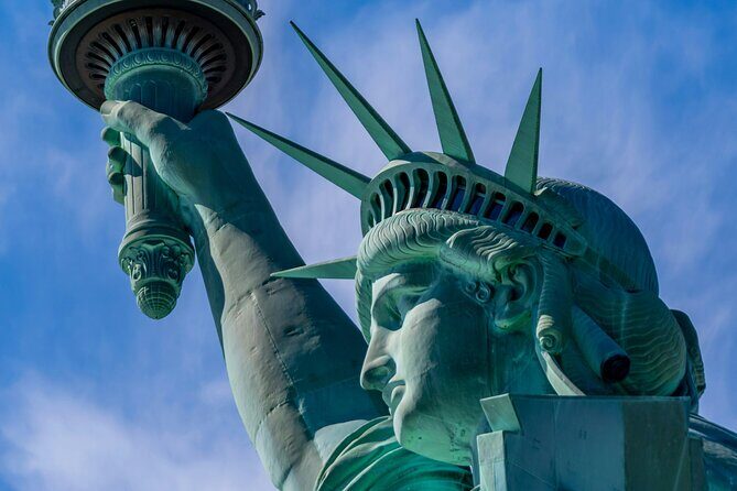 Private Guided Tour to Men in Black Movie New York Locations - The Sum Up