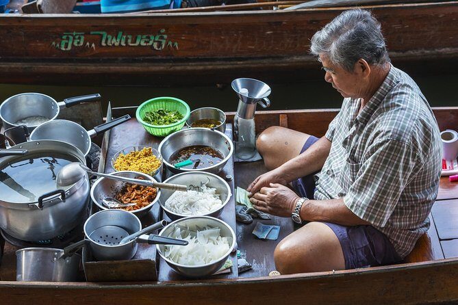 Private Guided Tour to Train Market and Damnoensaduak Floating Market - FAQ