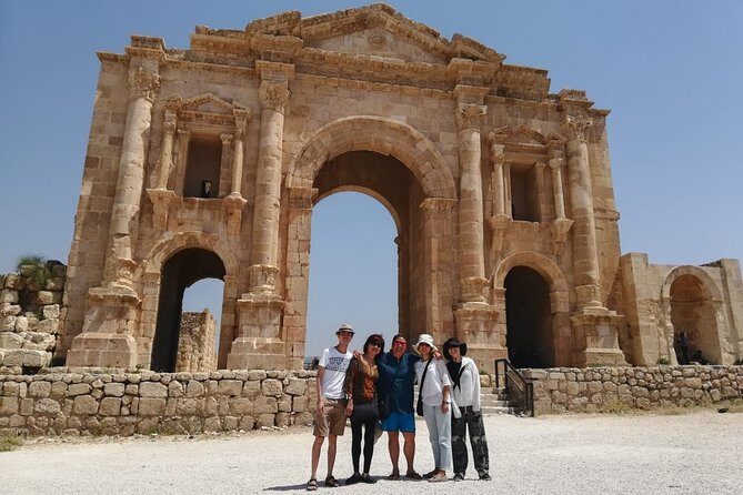 Private Guided Umm Quais and Jerash tour with lunch - Who Will Love This Tour?