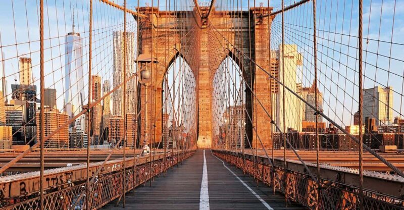 Private Guided Walking Tour of the Brooklyn Bridge and DUMBO - Walking, Stairs, and Authentic NYC Vibe