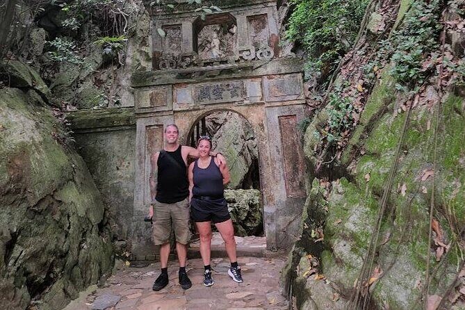 PRIVATE GuidedTOUR to Marble Mountain-Am Phu Cave-Monkey Mountain - My Khe Beach: A Relaxing Finish