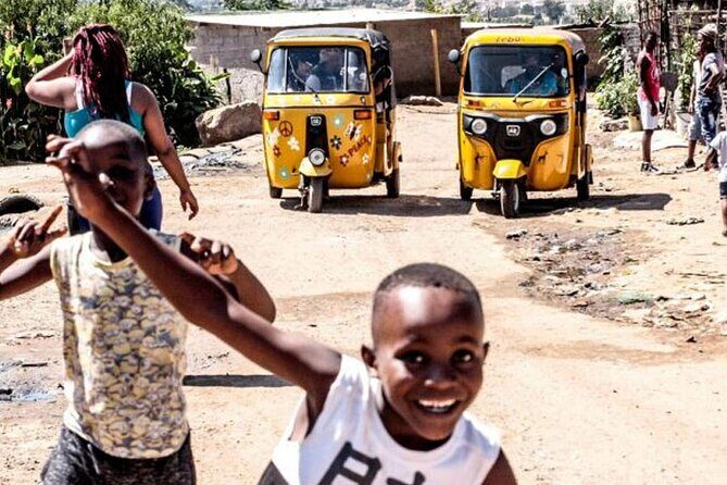 Private Half Day Authentic Soweto Tour from Johannesburg or Pretoria - Exploring Soweto in Depth: What to Expect