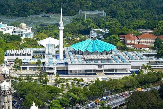 Private Half-Day Cultural Tour in Kuala Lumpur - Key Points