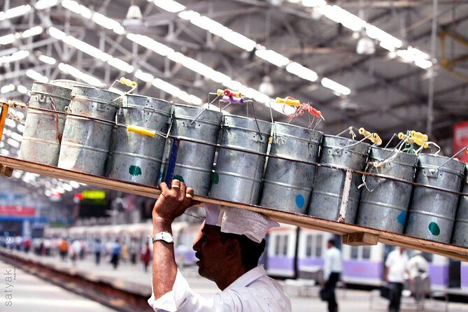 Private Half-Day Mumbai Sightseeing Tour by Public Transportation - Key Points
