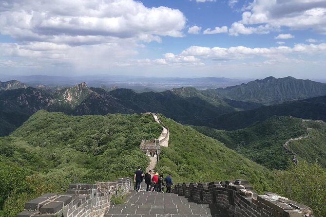 Private Half-Day Mutianyu Great Wall Tour including Round Way Cable Car or Toboggan - Authentic Experiences and Practical Details