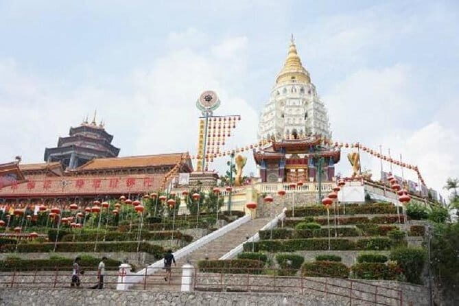Private Half-Day Penang Hill and Kek Lok Si Temple Tour - A Closer Look at the Tour Itinerary
