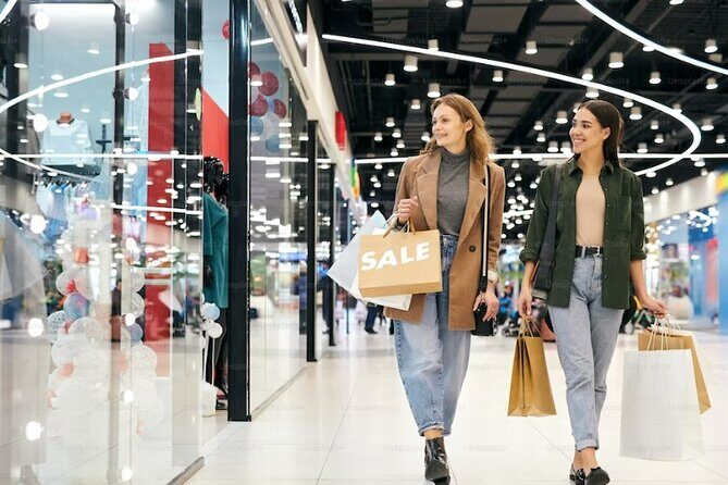 Private Half-day Shopping Tour, Corniche Stop and Doha Skyline - Key Points