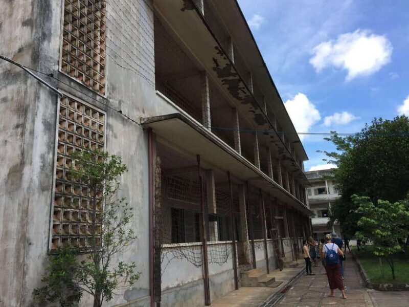 Private Half Day to Killing Field and S21 Genocidal Museum - Frequently Asked Questions