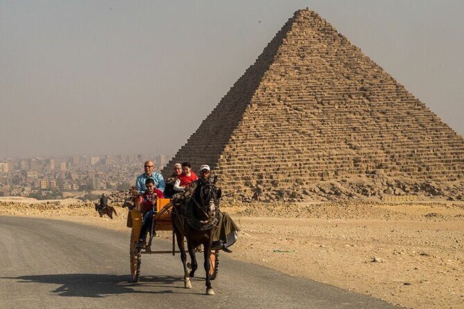 Private Half-Day Tour to Giza Pyramids with lunch - Key Points