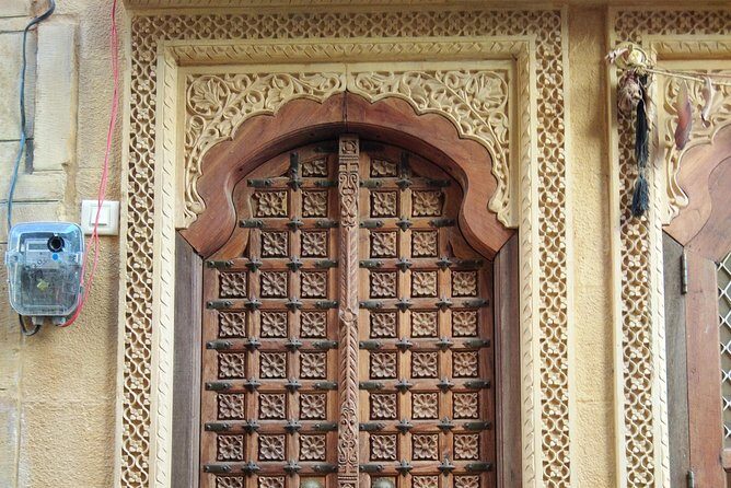Private Heritage Walking Tour in Jaisalmer Fort and Old Bazaar - Exploring Jaisalmer: A Heritage Walking Tour That Brings the City to Life