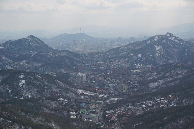 Private Hiking to Bukhansan & Korean Style Spa(Include Lunch) - The Cultural and Culinary Highlights
