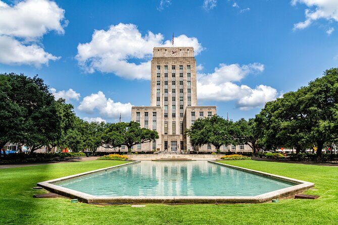 Private Historic and Scenic Journey in Houston - An In-Depth Look at Houston’s Hidden Treasures