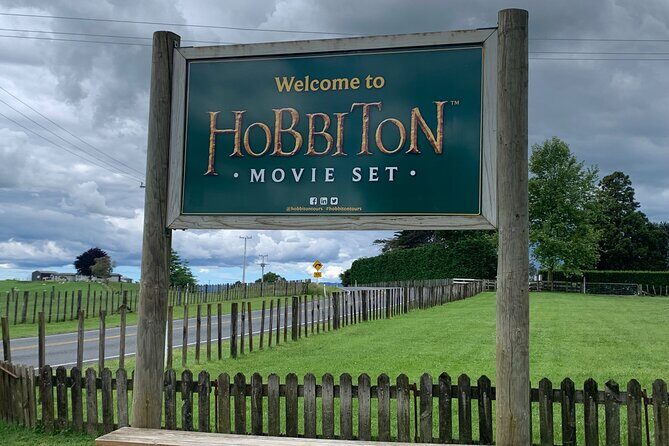 Private Hobbiton and Rotorua Auckland Tour House - Exploring Hobbiton: Middle-earth Comes Alive