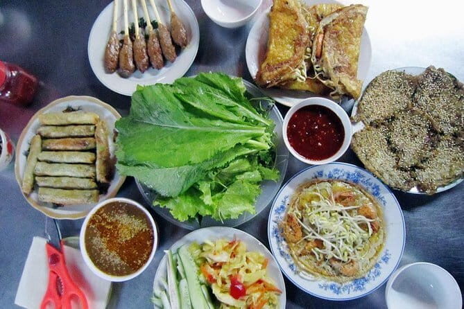 Private HOI AN Coconut Boat AND HOI AN Ancient TOWN FROM DN CITY - A Closer Look at the Itinerary and Experience