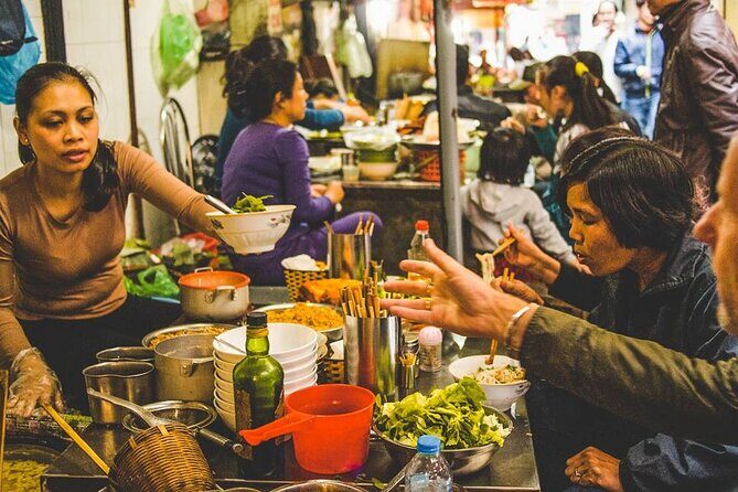 PRIVATE Hoi An Street Food Walking Tour on afternoon or Night - An In-Depth Look at the Hoi An Street Food Tour