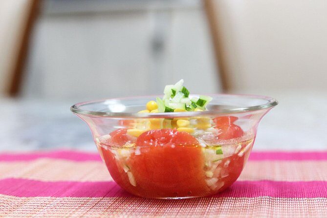 Private Home-Style Cooking Class in Osaka with Local Mom Yoshiko - Key Points