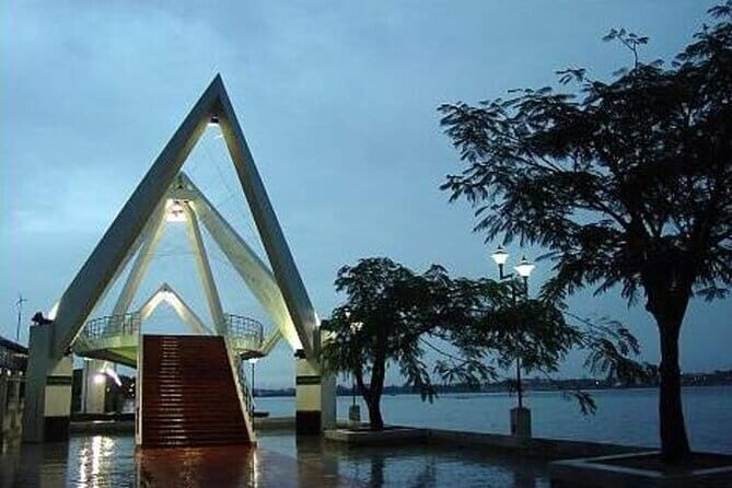 Private Houseboat Backwater Day Cruise tour with Lunch from Cochin - Who Is This Tour Best For?