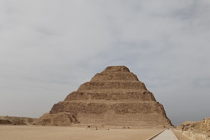 Private inclusive day tour at Giza pyramids, Sakkarra, Memphis and Dahshur. - The Experience: What You Can Expect