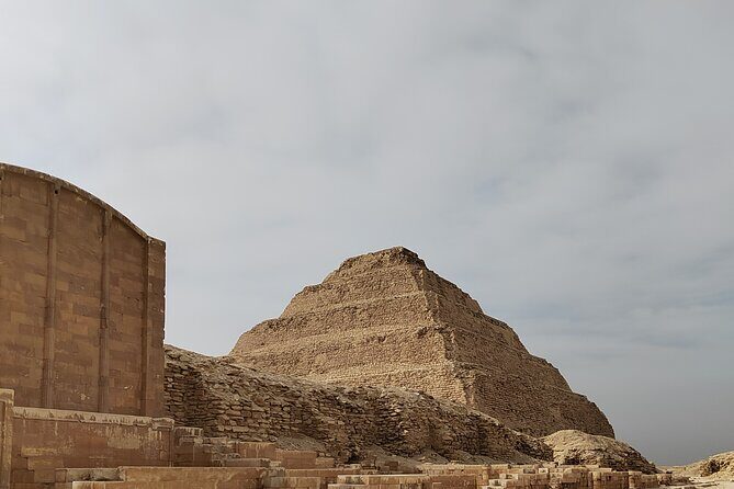 Private inclusive day tour at Giza pyramids, Sakkarra, Memphis and Dahshur. - Frequently Asked Questions