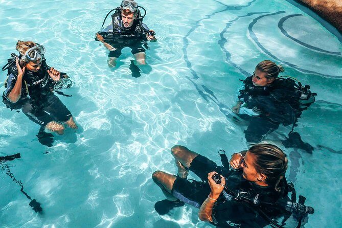 Private Indoor Diving Experience in Hurghada with Hotel Pickup - Key Points