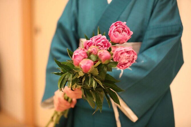 Private Japanese Traditional Flower Arrangement in Tokyo - A Deep Dive into the Experience