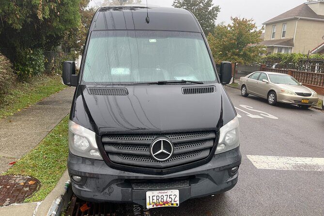 Private JFK to LGA/Newark Airport TransferYour Exclusive Ride - FAQ