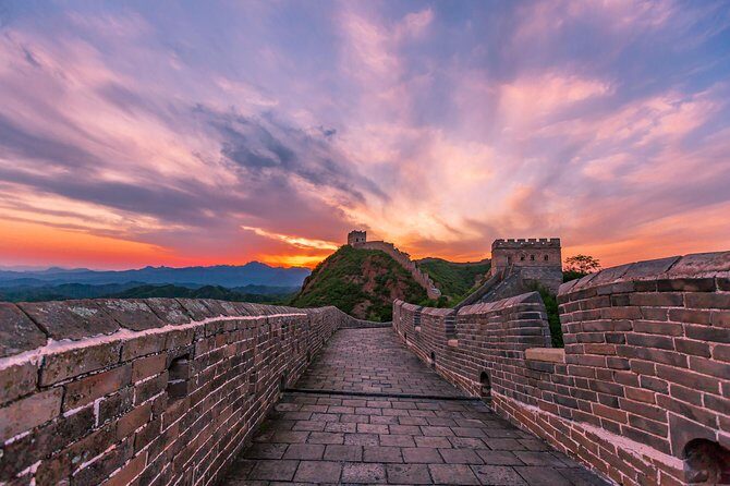 Private Jinshanling relax photo tour by sunset - Discovering Jinshanling and Its Unique Charm