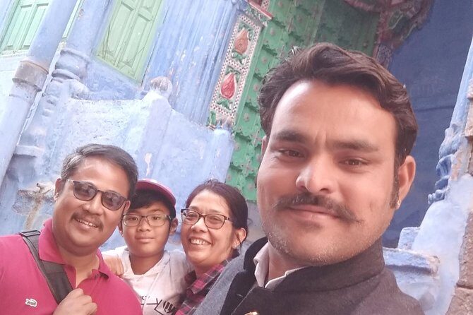 Private Jodhpur Blue City Tour with Hotel Pickup and Drop-off - The Guide and the Experience: What Travelers Say