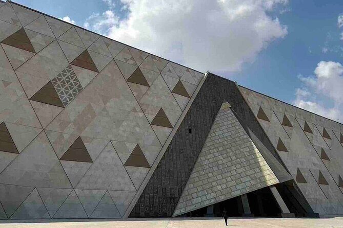 Private Journey :Grand Egyptian Museum & Giza Pyramids - Key Points