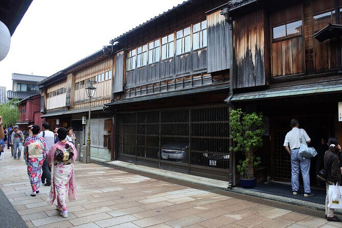 Private Kanazawa Personalized Guided Tour - Exploring Kanazawa with a Private Guide