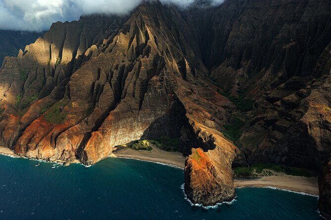 Private Kauai Airplane Tour: Na Pali Coast, Waterfalls & More - Exploring Kauai from the Skies: A Complete Guide to the Private Airplane Tour