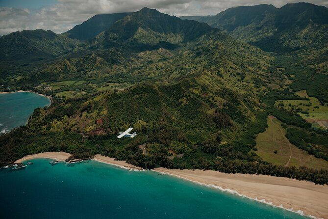 Private Kauai Airplane Tour: Na Pali Coast, Waterfalls & More - Key Points
