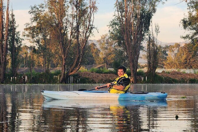 Private Kayak tour through the canals of Xochimilco - Key Points