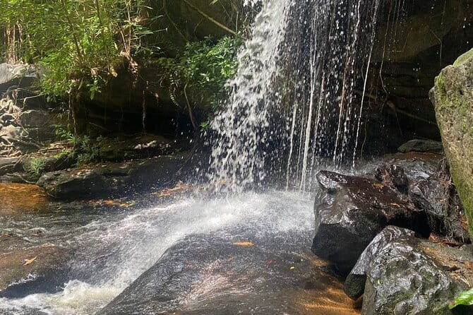 Private Kbal Spean Trekking Tour with Banteay Srei - The Itinerary in Detail