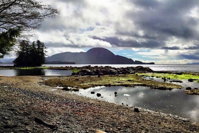 Private Ketchikan City Totems & Wildlife Van Tour - FAQ