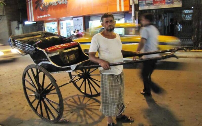 Private Kolkata Tour with Victoria Memorial & Tonga Ride - Key Points