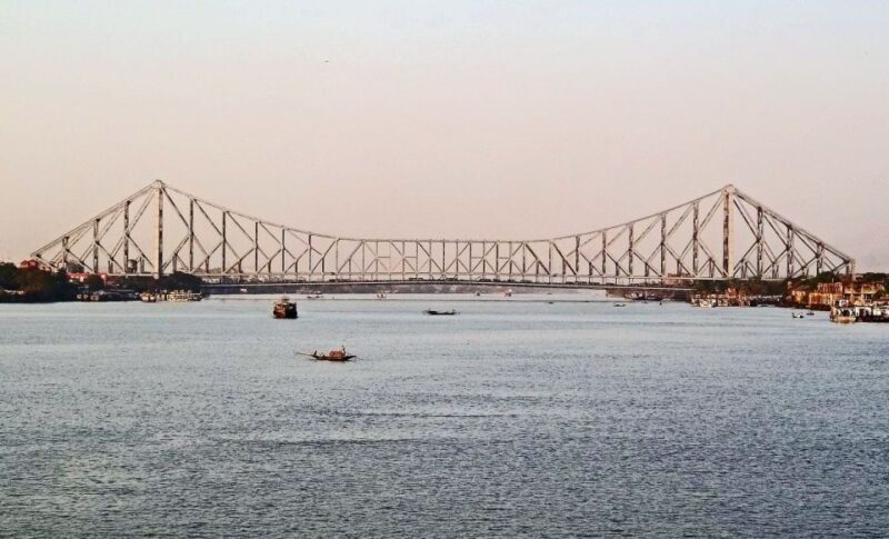 Private Kolkata Tour with Victoria Memorial & Tonga Ride - Introduction to the Tour