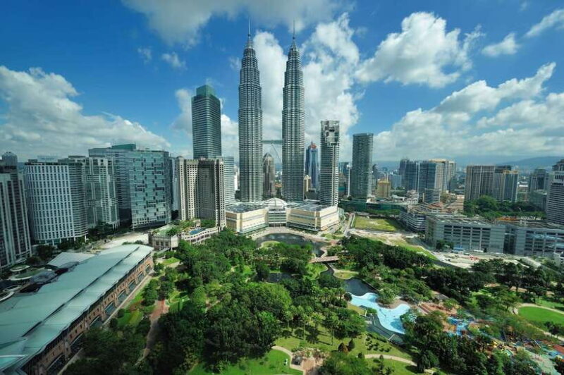 Private Kuala Lumpur and Putrajaya Highlights in One Day - Exploring the Itinerary in Detail
