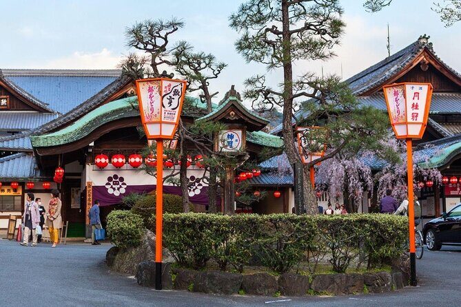 Private Kyoto Tour for Families with a Local, 100% Personalized - Key Points
