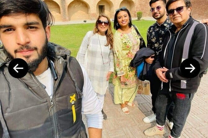 Private Lahore Full Day Sightseeing Tour - Key Points