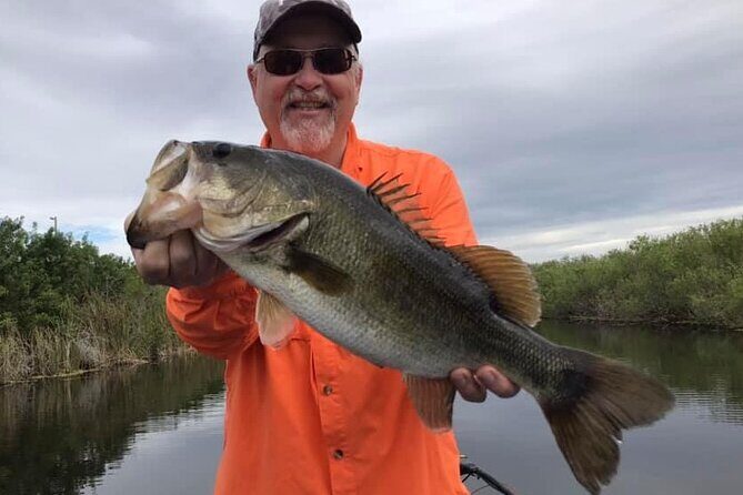 Private Lake Istokpoga Bass Fishing Charter in Sebring - FAQ